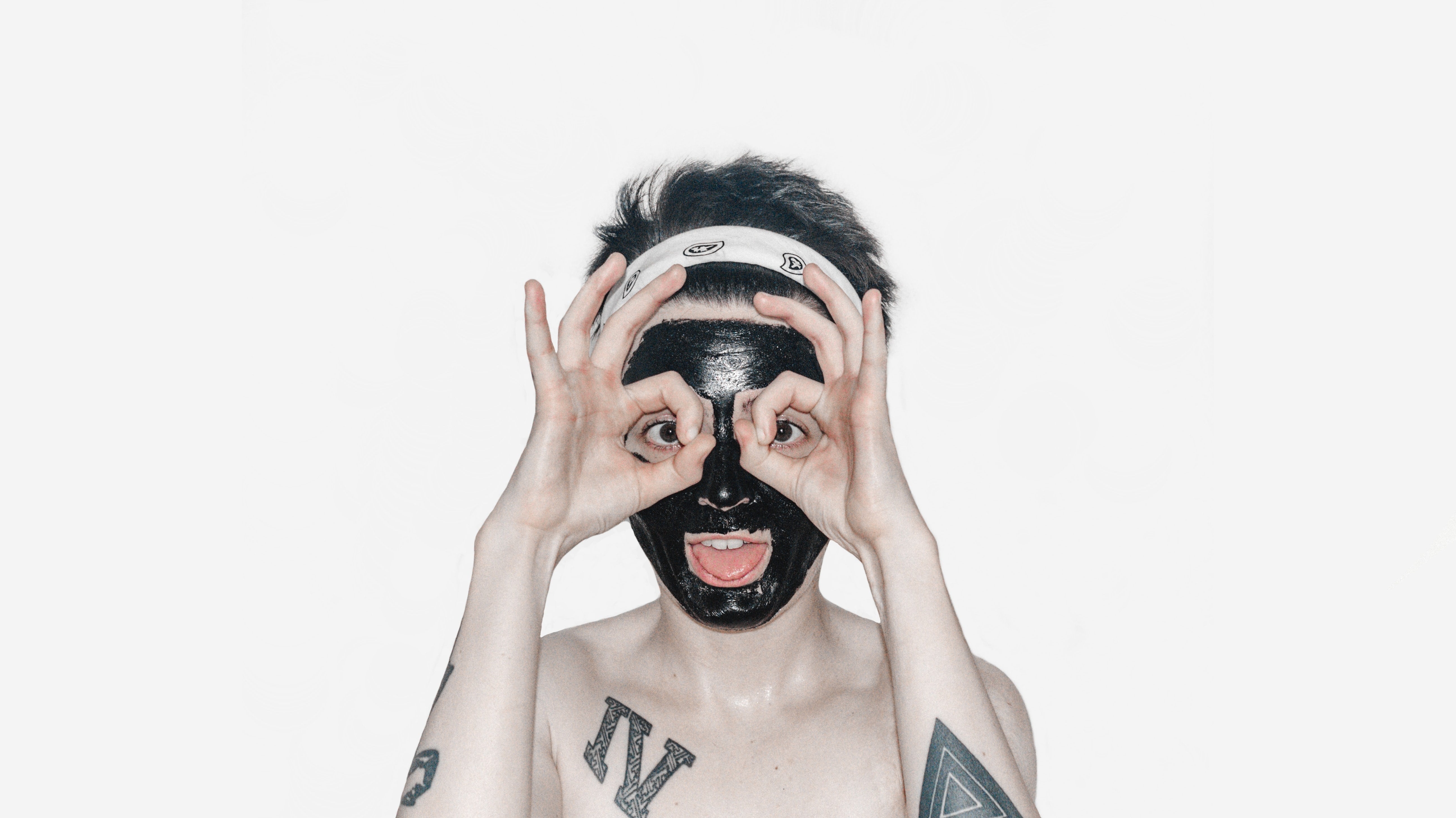 Aficiona't a les mascaretes facials!