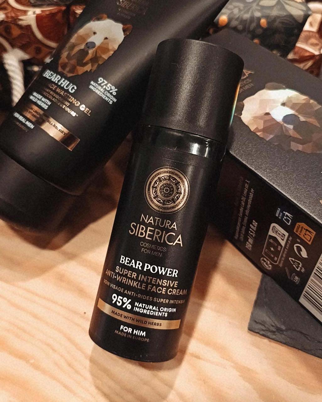 Crema antiedad intensa para rostro con efecto regenerador y nutritivo