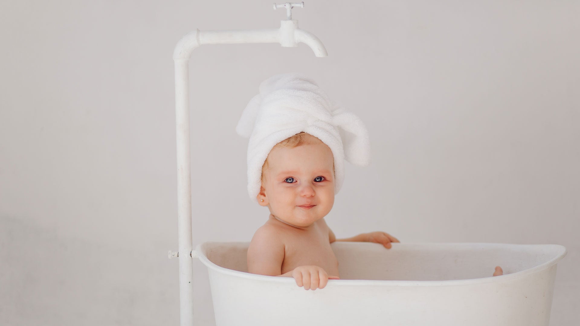 Cuidado capilar infantil de cosmética natural suave y ecológica