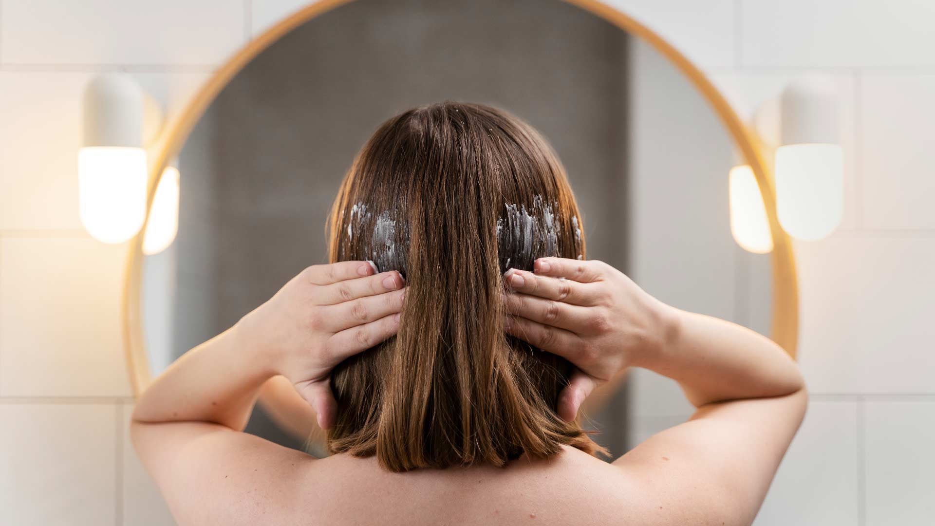 Mascarilla capilar de cosmética natural ecológica para reparar y nutrir el cabello