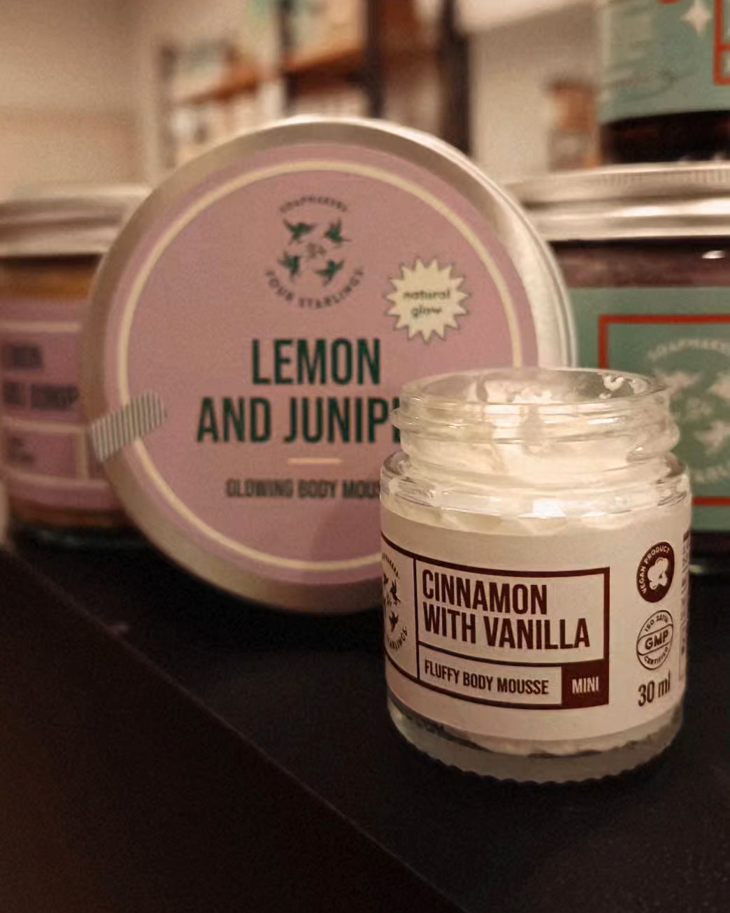 Mousse corporal il·luminadora de Llimona i Ginebró - Cos - Tarannà, botiga de cosmètica natural a Manresa