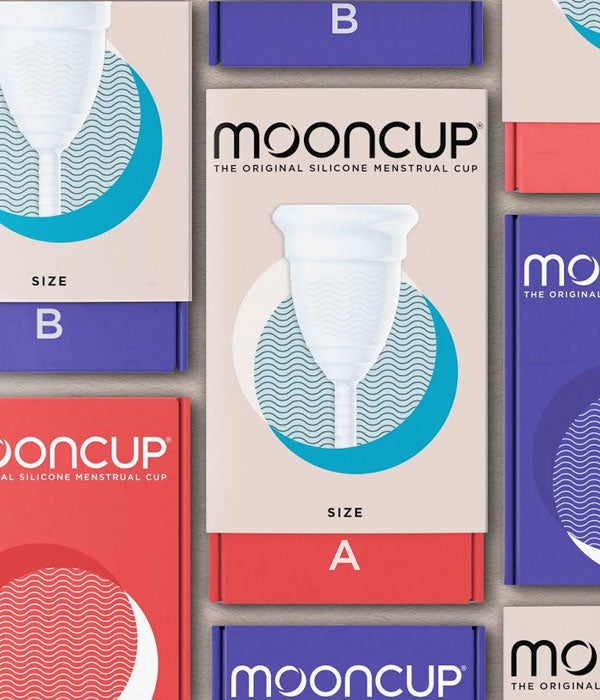 Copa menstrual Mooncup - Accessoris - Tarannà, botiga de cosmètica natural a Manresa