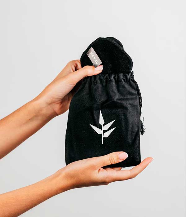 Discos desmaquillants reutilitzables negres - Accessoris - Tarannà, botiga de cosmètica natural a Manresa